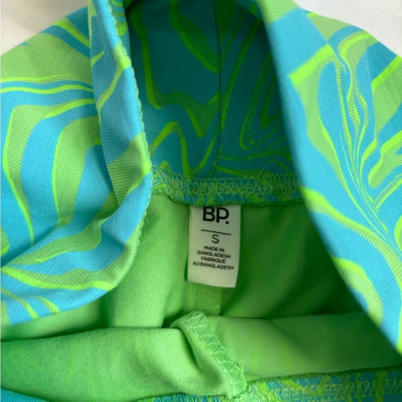 Nordstrom green and blue running/biking shorts - Picture 4 of 5